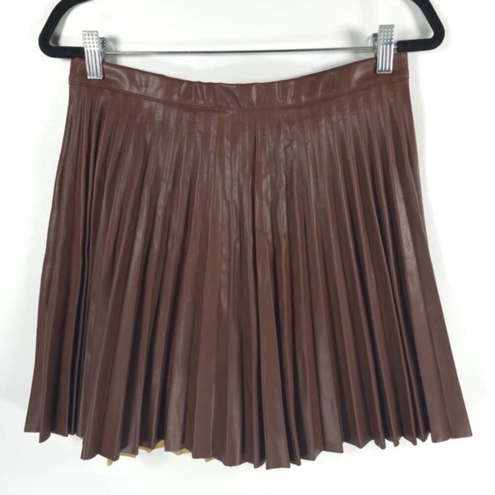 NWT GILLI Brown Faux Leather Pleated SEXY Mini Skirt STYLE JS2020 LARGE - Picture 8 of 13